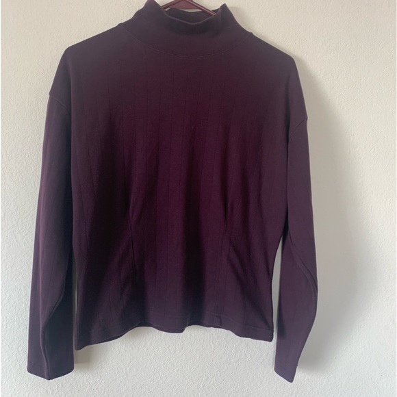 dressbarn  Turtleneck top in a Dark Deep Purple with Front and Back Darts Size M - Picture 1 of 7